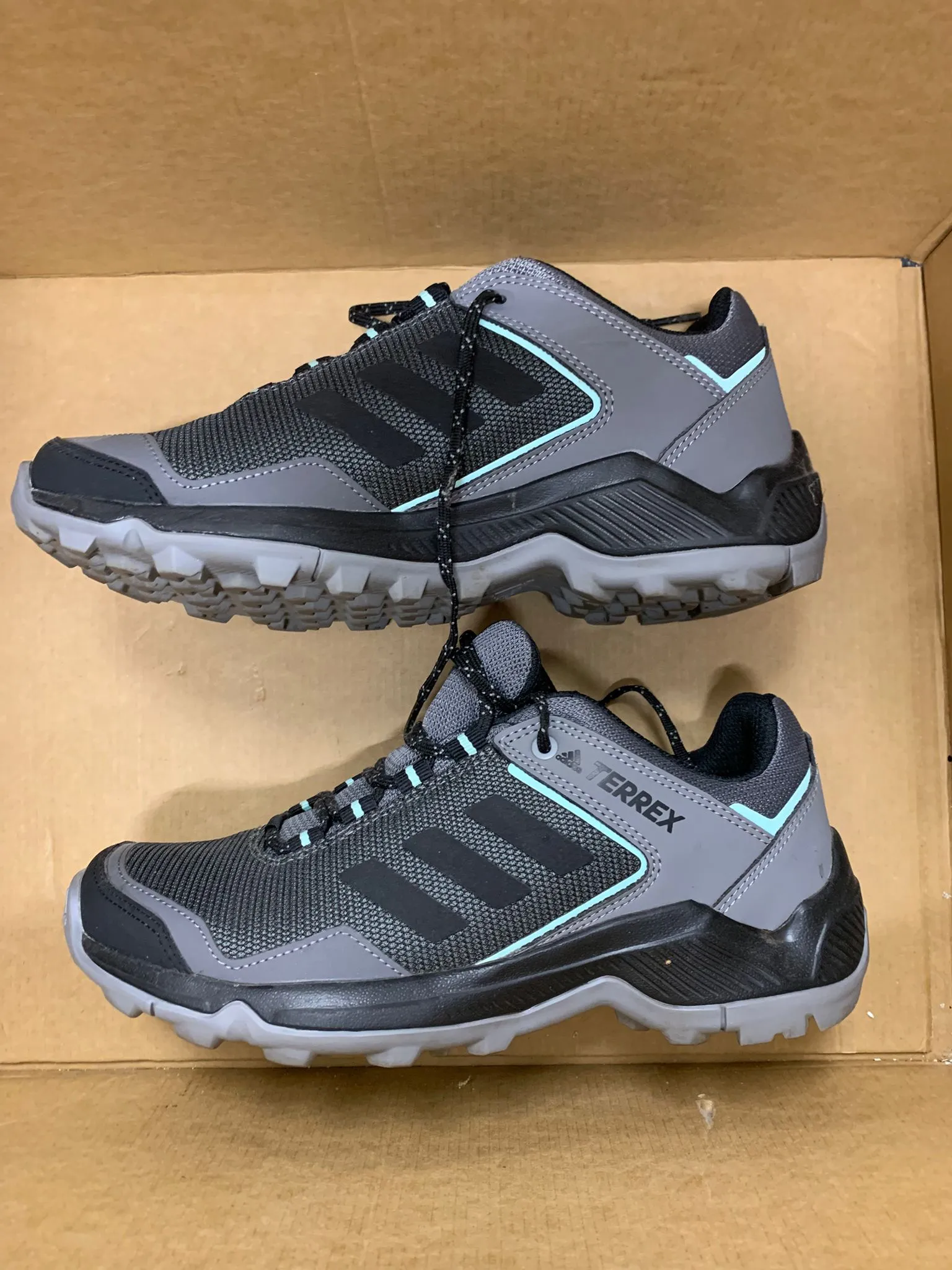 Adidas Terrex Trainer, Grey, size 6