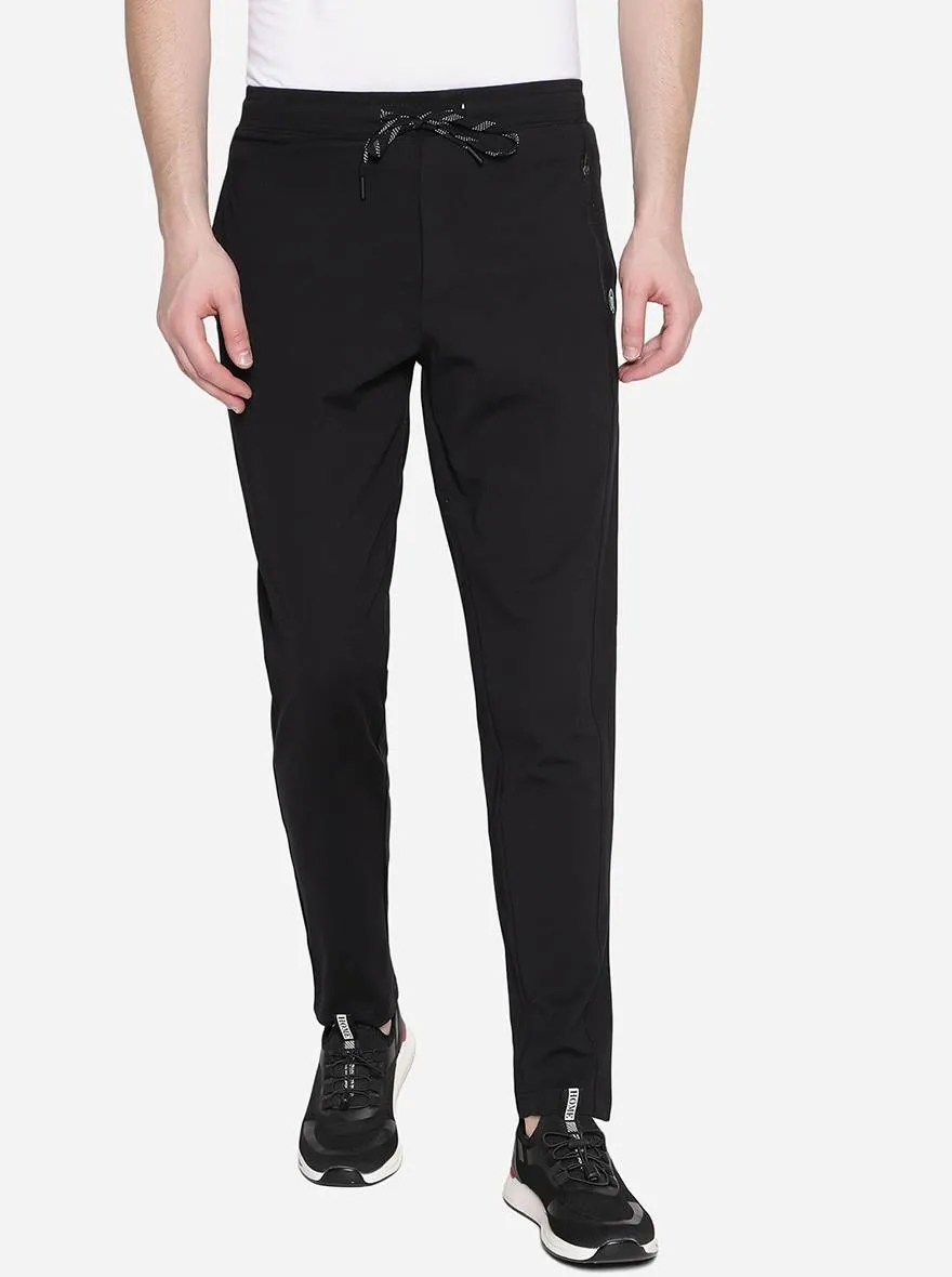 Black Solid Slim Fit Track Pant | JadeBlue