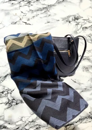 Codello Scarf With Zig Zag Pattern Navy MLT