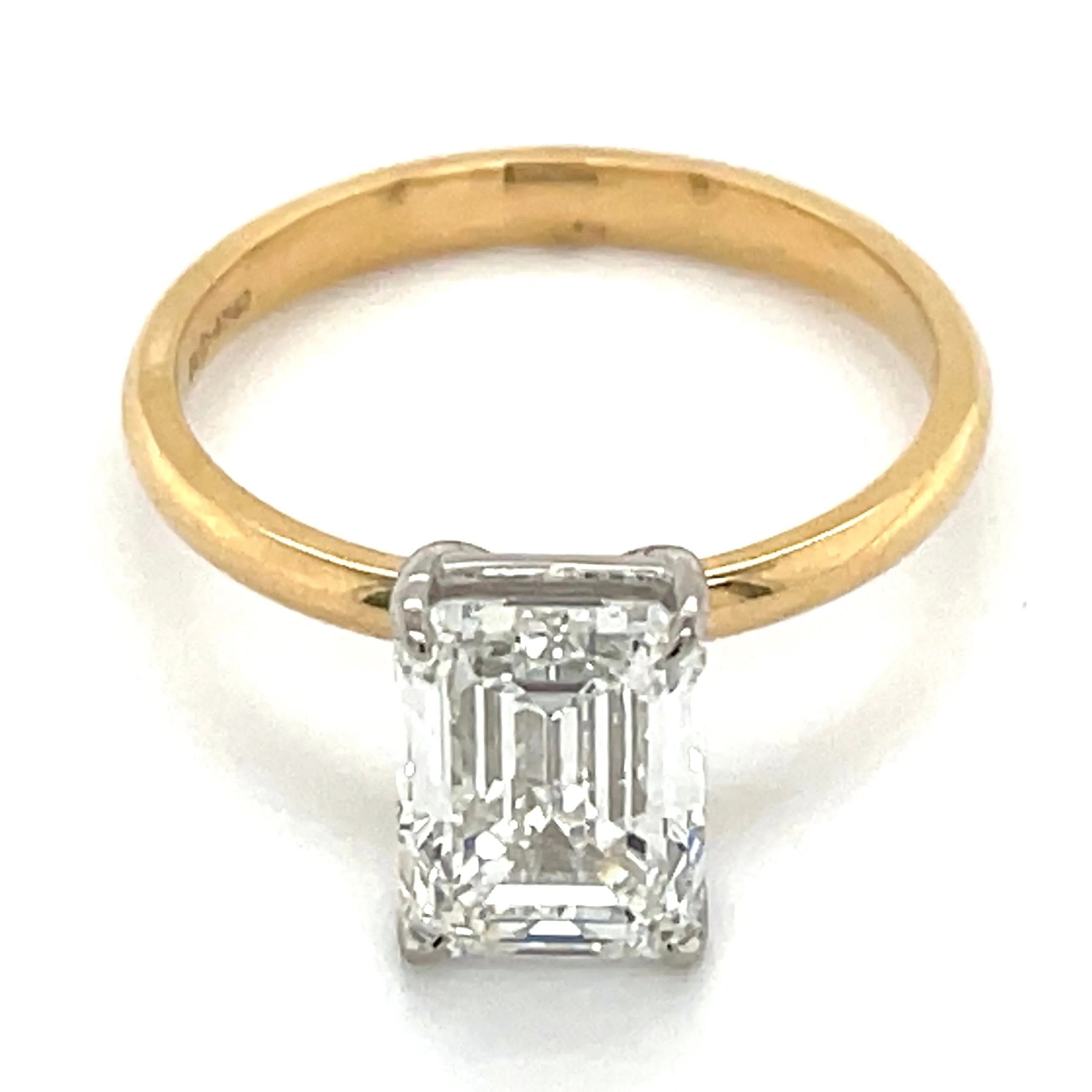 Esmae - 18ct Yellow Gold Laboratory Grown 2.50ct Emerald Cut Solitaire Diamond Engagement Ring