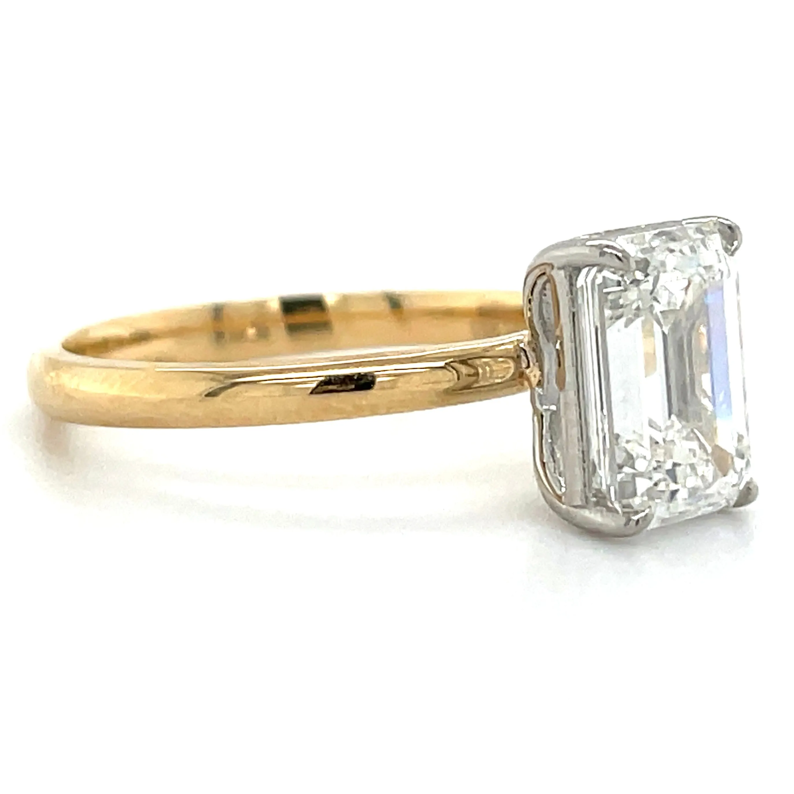 Esmae - 18ct Yellow Gold Laboratory Grown 2.50ct Emerald Cut Solitaire Diamond Engagement Ring