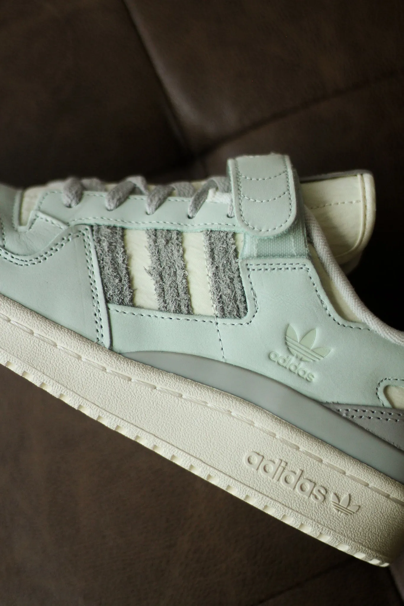 FORUM 84 LOW "LINEN GREEN"