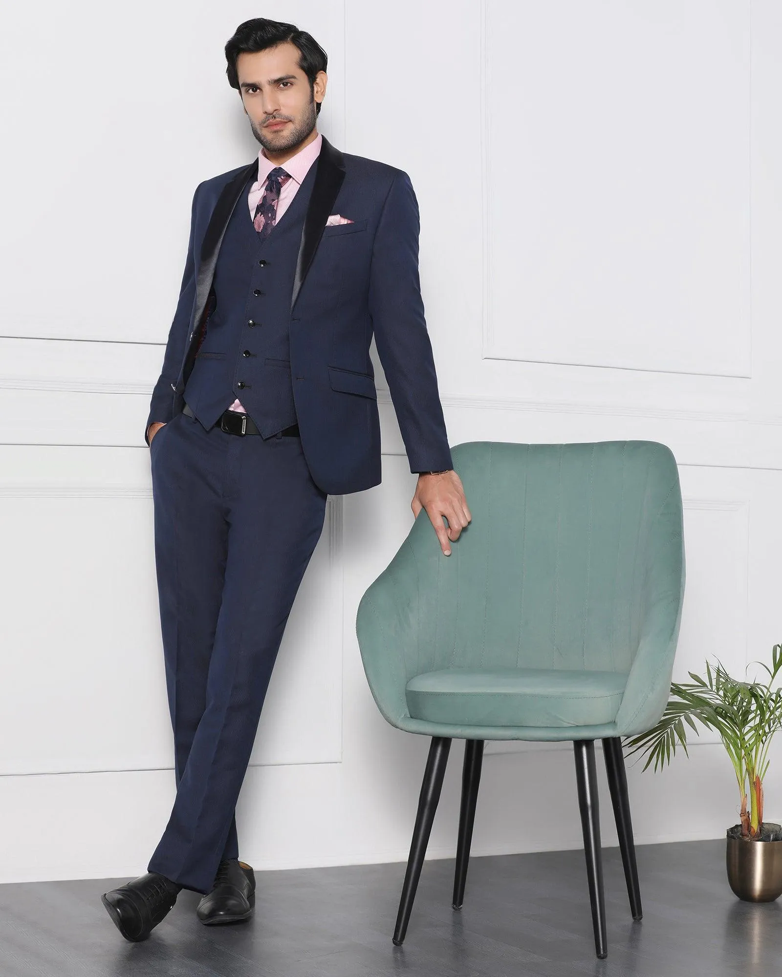 Must Haves Three Piece Navy Solid Formal Suit - Jaydon