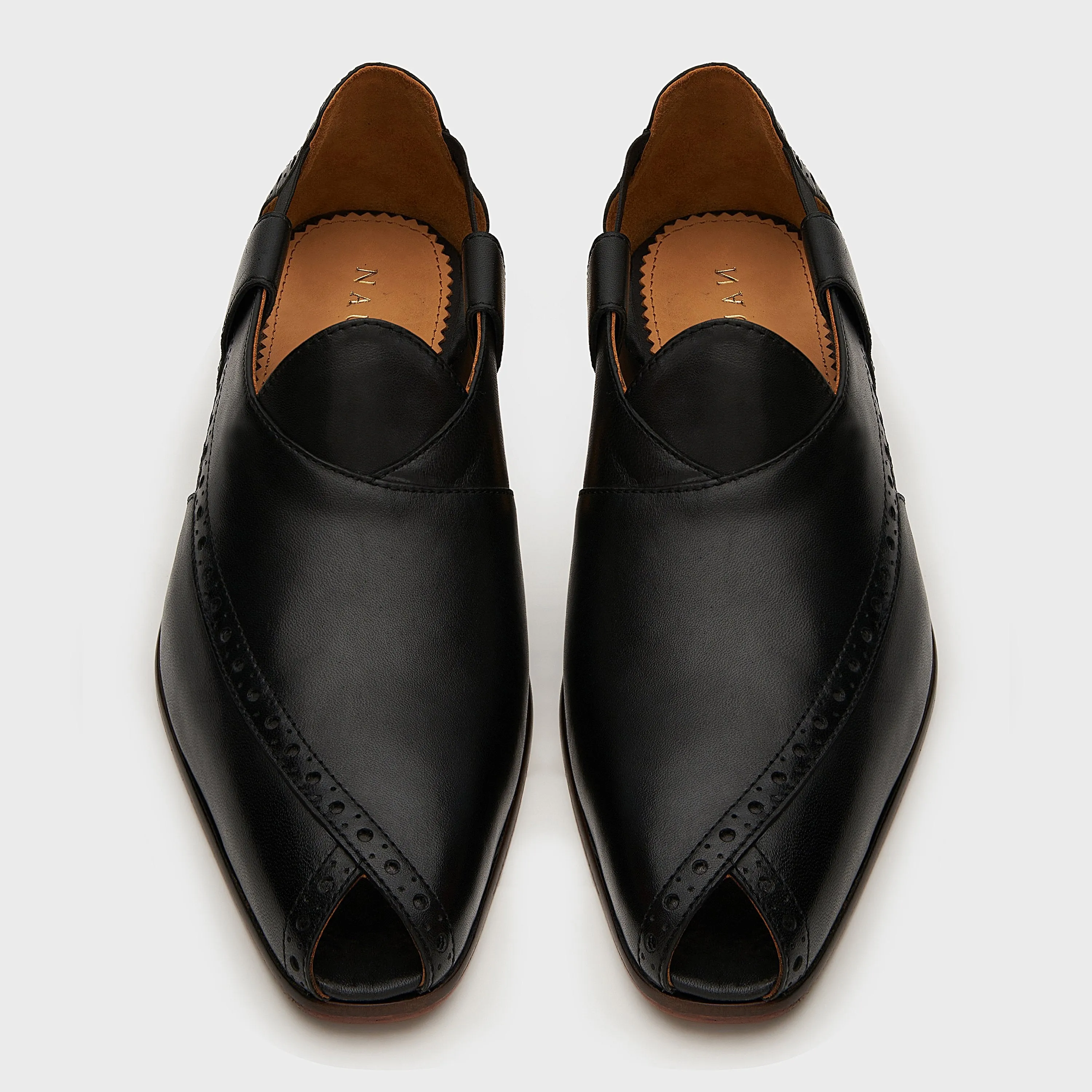 Peshauri Brogue | Black Leather