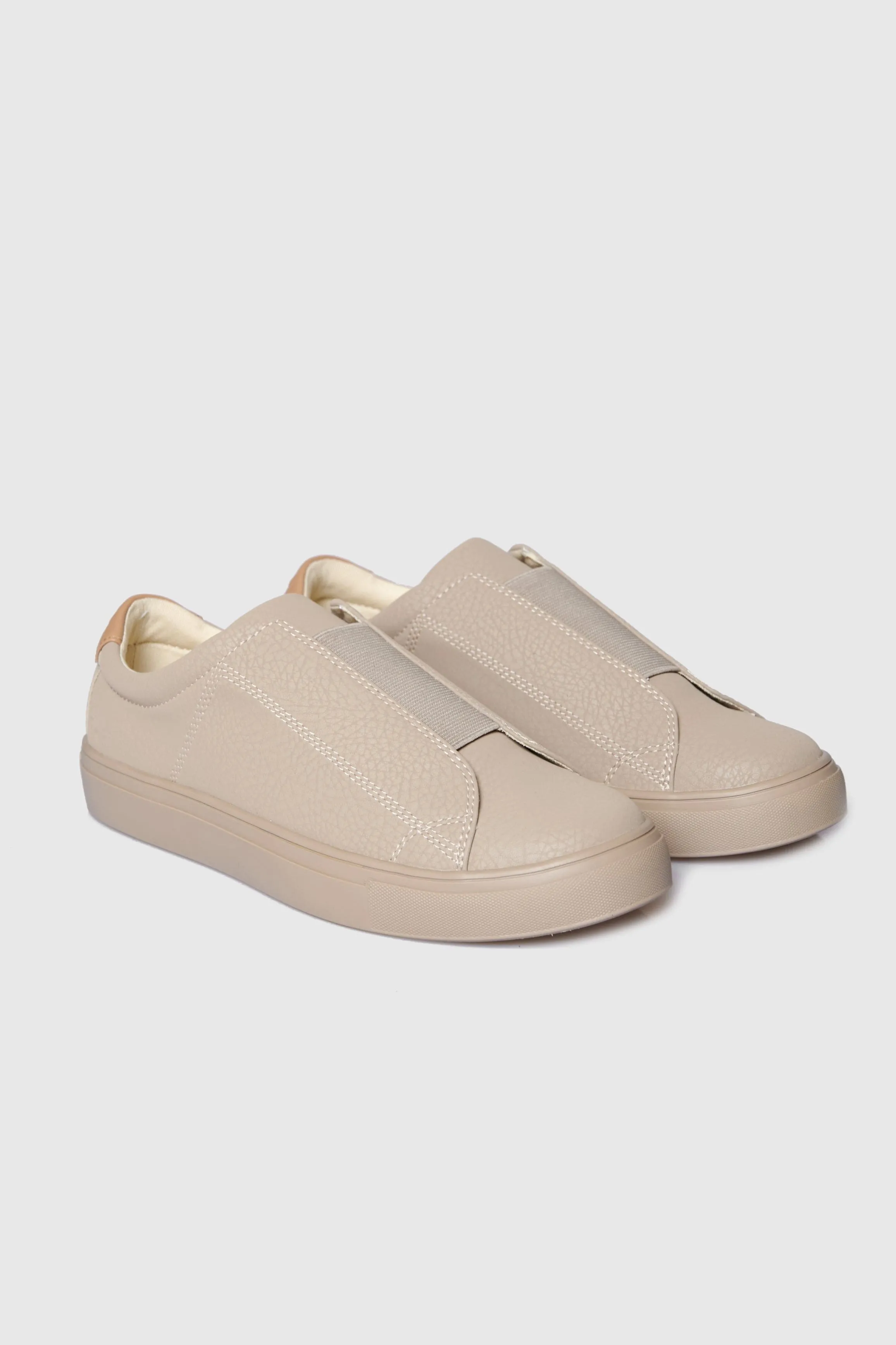 R-Joy Slip On Vegan Trainer | Pluto Putty