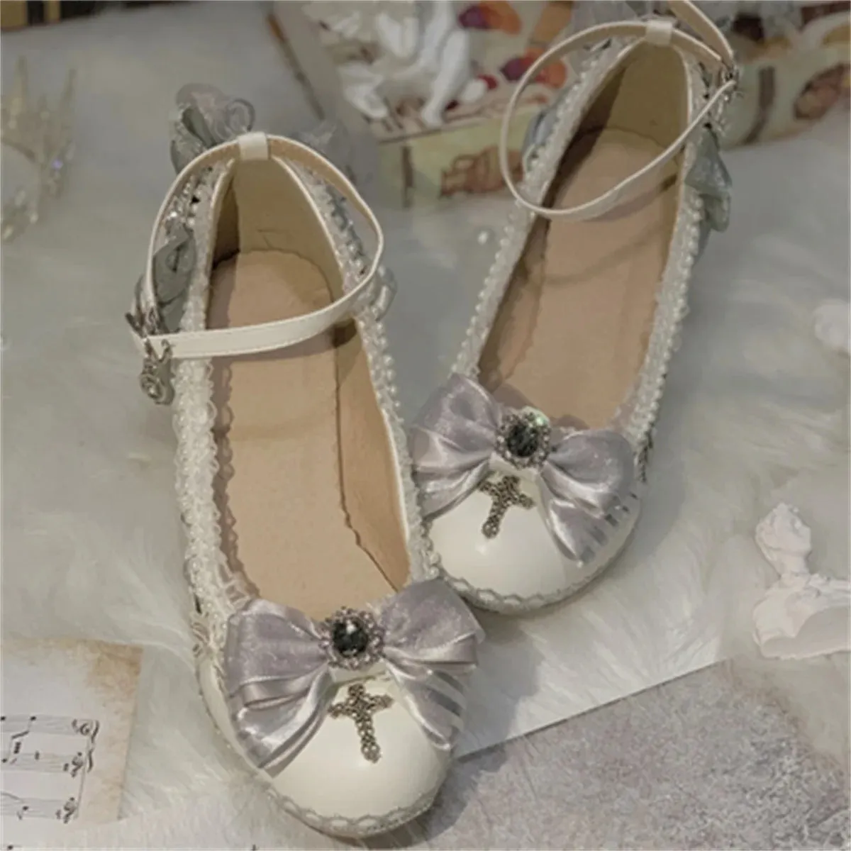 Sohiwoo Japanese Style Lolita Cosplay Shoes Gothic Flower Wedding Victorian Girls Cross Striped Bow Lace Pearl Flower High Heeled Shoes