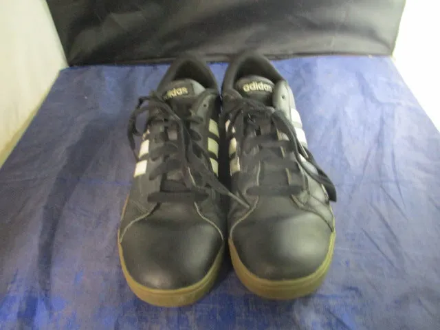 Used Adidas Baseline Shoes Adult Size 7