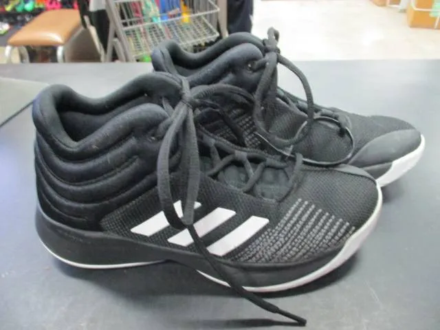 Used Adidas Basketball Shoes Size 3