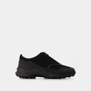 Y-3 Swift R3 Low Gtx Sneakers in Black Fabric